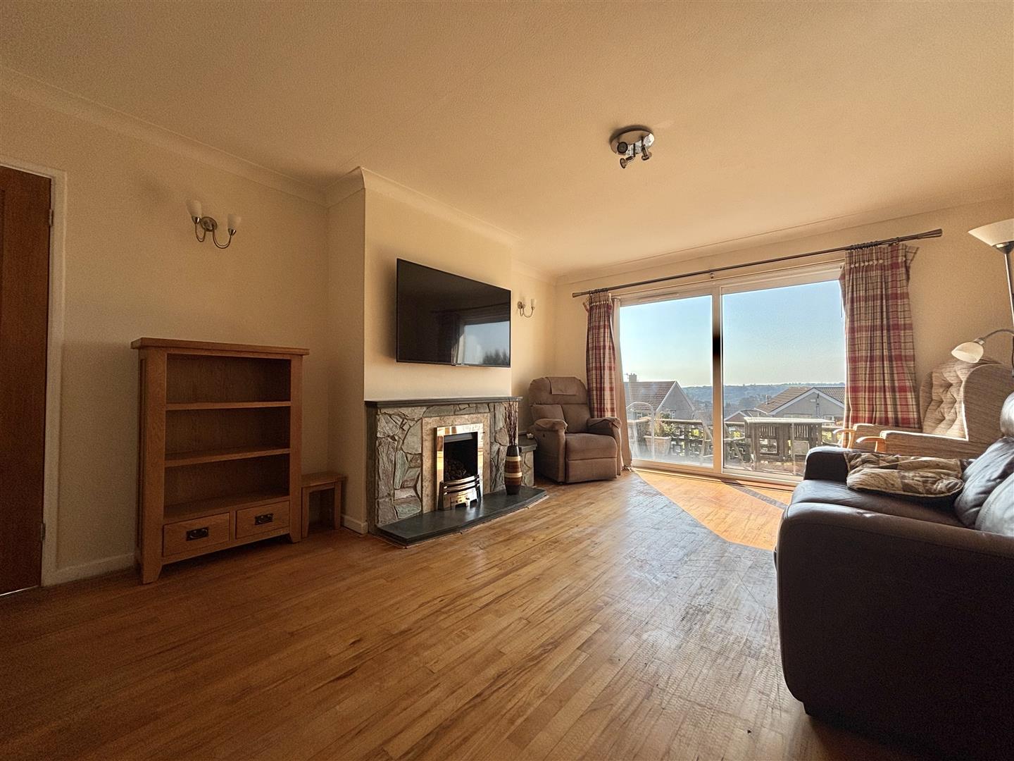 Dunvant Road, Killay, Swansea, SA2 7NL